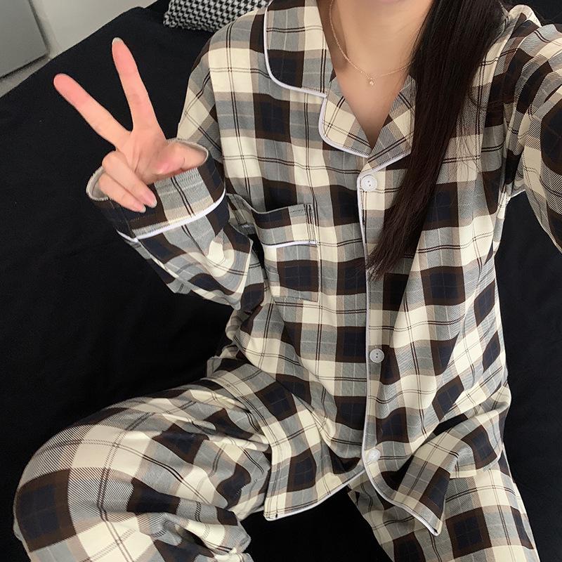 Plaid Long Sleeve Pajama Set with Pants – Spring & Autumn Style, Comfortable Home or Dorm Wear, Suitable for Outdoor Use