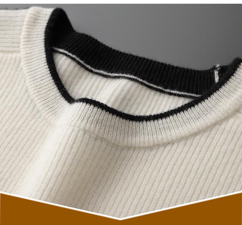 Herrtröja i 100% ren ull med färgblock och rund hals - Lös stickning, avslappnad basplagg för höst/vinter