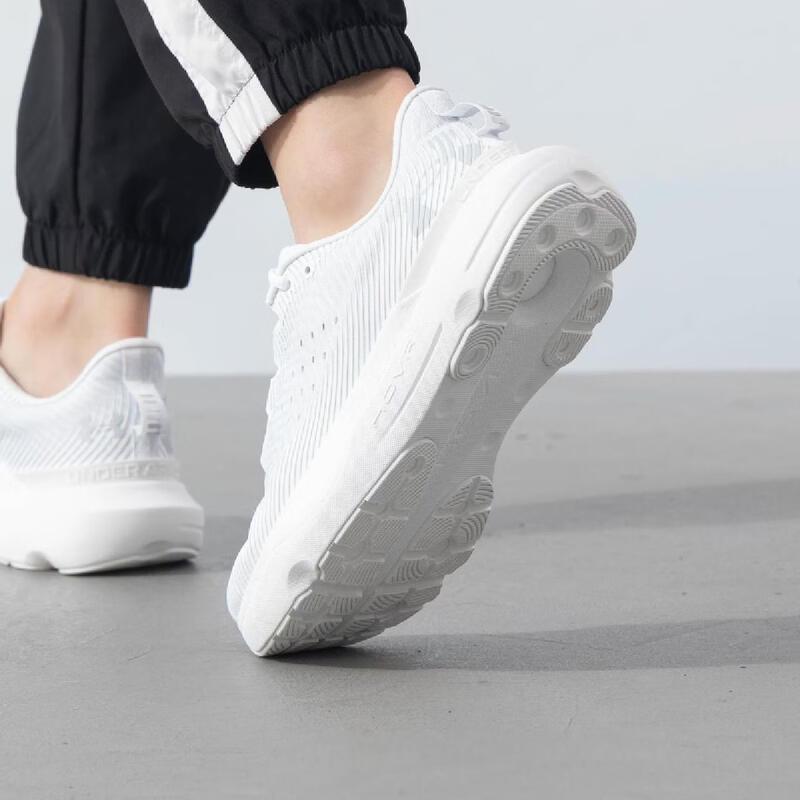 Under Armour Men's Seasonal Lifestyle Running Shoes