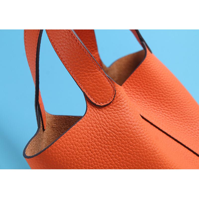 Leichter Luxus Echte Rindsleder Korb-Stil Eimer Tasche Neu für Damen Silberfarbener Schlossverschluss Oberer Griff Handtasche, KEIN LOGO