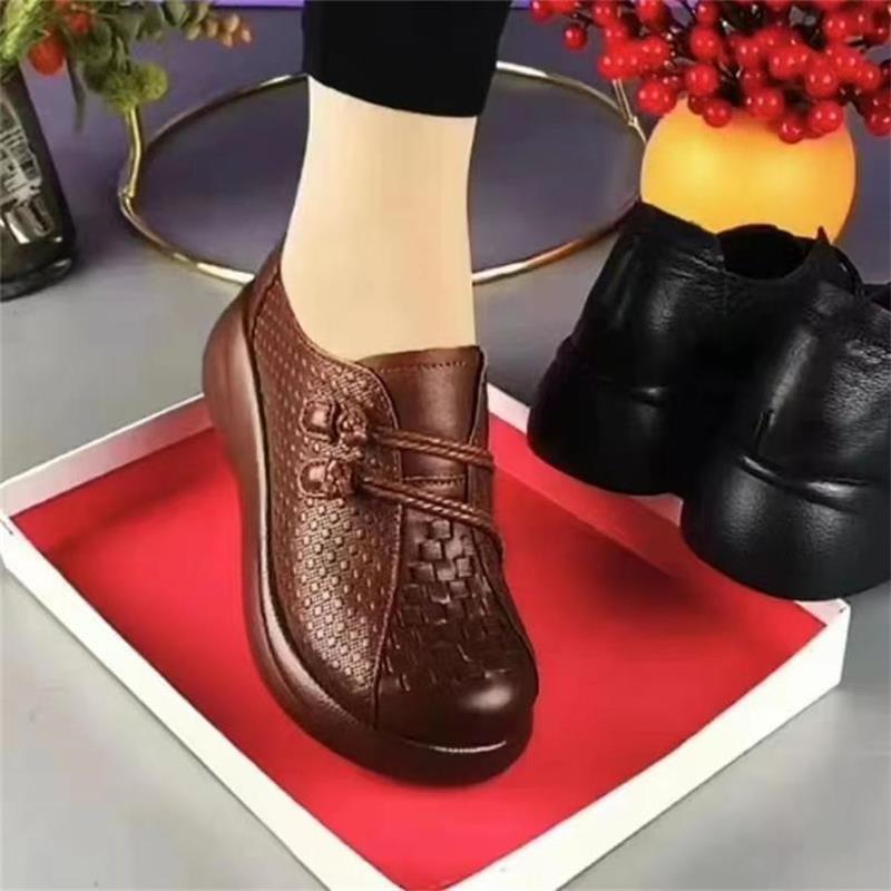Dámské boty na klínku z měkké kůže podzimní nové kulatá špička retro pletené měkká podrážka lehké a pohodlné silná podrážka boty pro matky středního věku