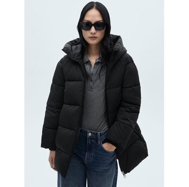 

Пуховик Mango 87050306 черный Regular Fit S