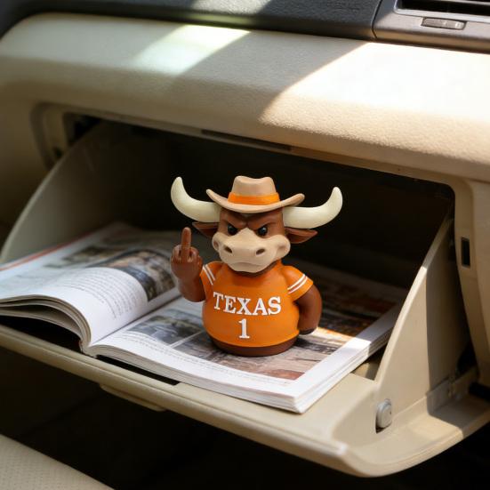 Statue Taureau du Texas Doigt d'Honneur Humour Résine Figurine Vache des Highlands Drôle Décoration Tableau de Bord Voiture pour Camion Bureau Étagère Cadeau Gag pour Hommes