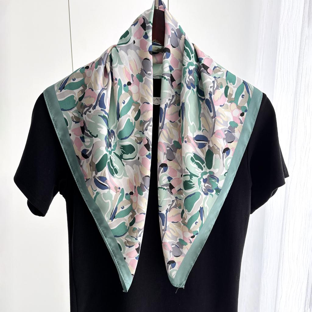 Luxury Satin Chain Printed Square Scarf Elegant Thin Breathable Decorative Neck Scarves Windproof Headscarf For Women