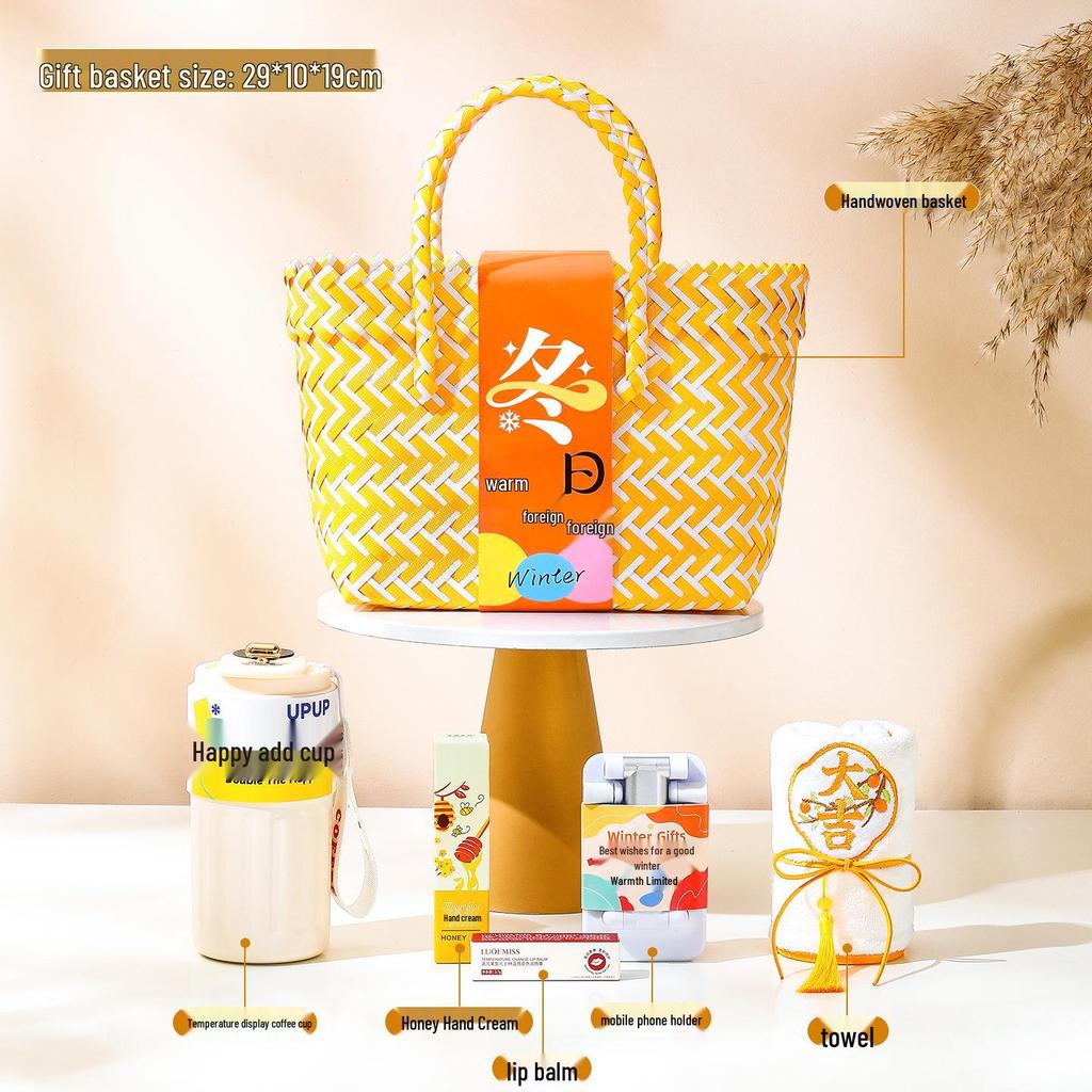 High-End Winter Souvenir: Luxury Corporate Gift for Clients & Employees