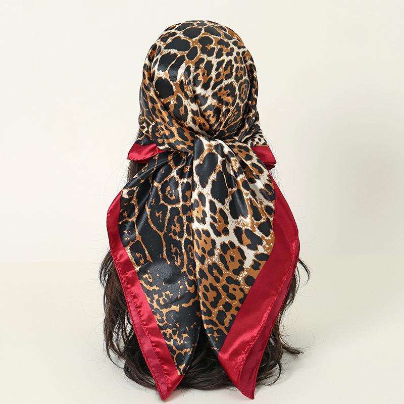 New 90*90cm Leopard Print Luxury Brand Square Silk for Women Foulard Satin Bandana Summer Soft Neckerchief Beach Hair Scarves