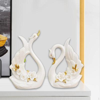 2Pcs Swan Figurine Decorative Statue Collectible Creative Tabletop Ornament Table Decoration