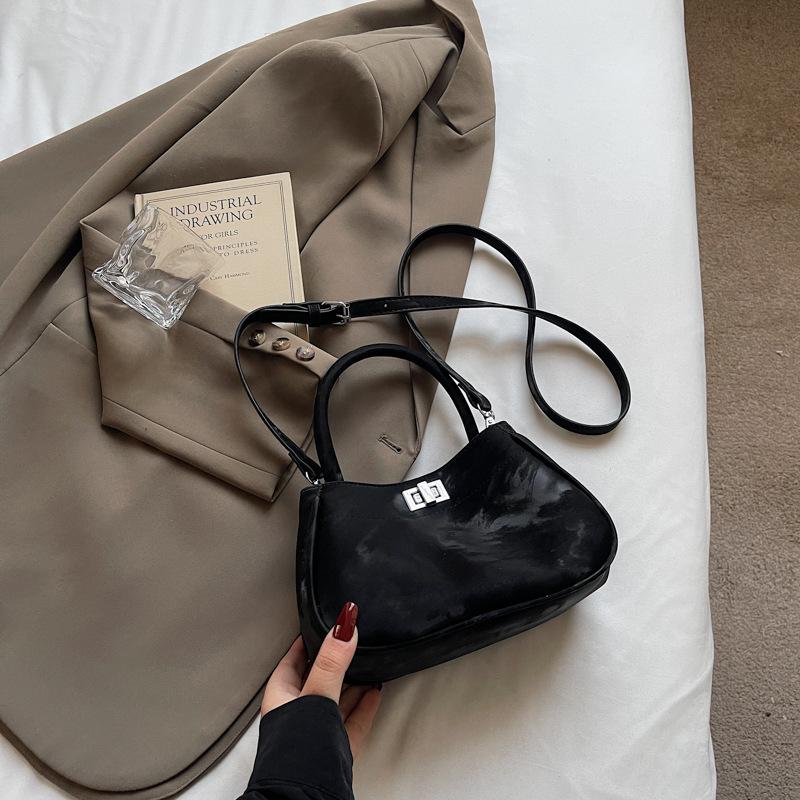 Handheld small bag women's new fashion trend bucket bag casual simple shoulder messenger women's bag