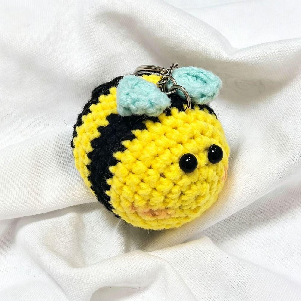 Handmaking Crochet Keychains Cute Wool Knitting Insect Cartoon Bees Pendants Animal Doll