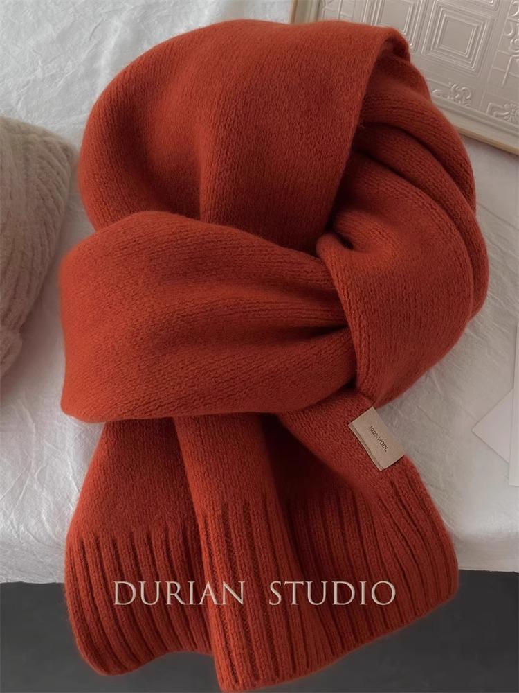 

Thick and Wide Pure Wool Scarf - Warm Knitted Red Scarf for Men and Women, Ideal for Autumn/Winter and New Year Gifts 33*176 cm