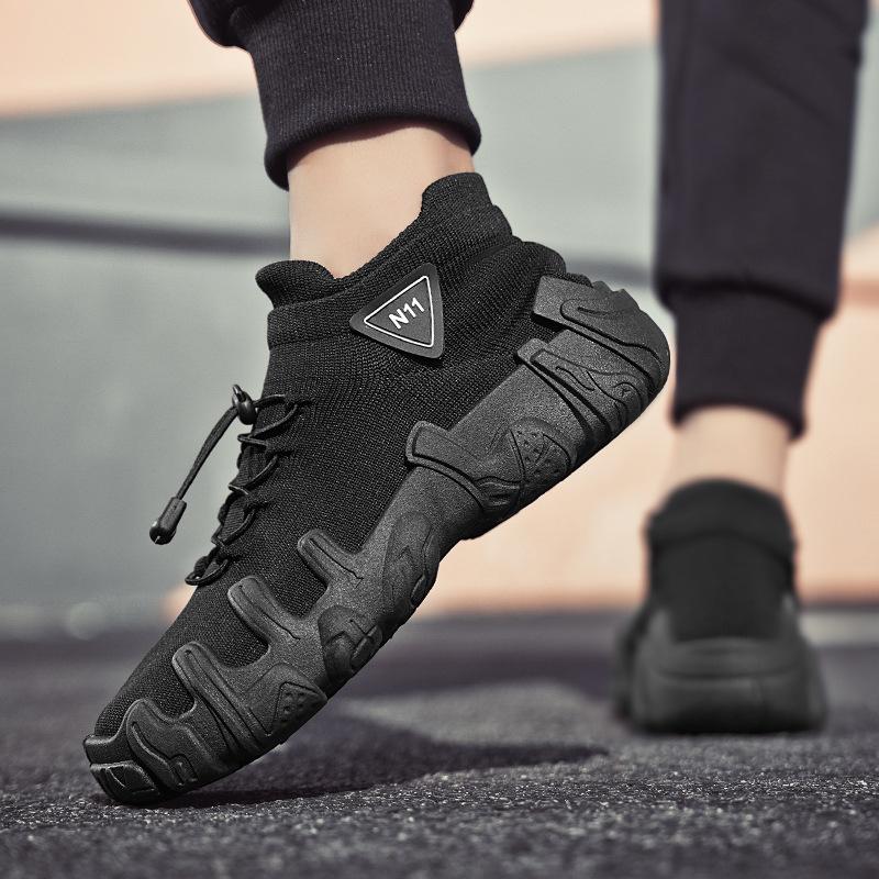 Men's Shoes 2025 New Summer Fly-woven Mesh Breathable Sports and Leisure One-pedal Men's Thick-soled Wear-resistant Tooling Shoes