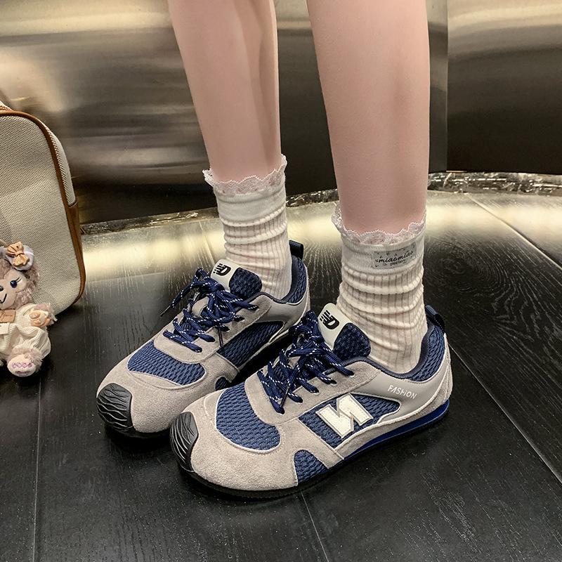 Spring and Autumn New Soft Sole Soft Surface Comfortable Breathable Mesh Casual Sneakers Forrest Gump Shoes Versatile German Training Shoes Runni