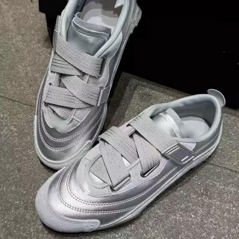 

Версия из овчины~ 2025 новые балетки для тренировок в французском ретро-стиле на липучке женские универсальные повседневные спортивные туфли 40