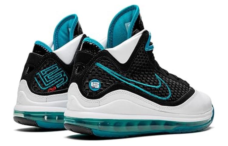 Nike LeBron 7 NFW Red Carpet 2019 GS CT3794-100