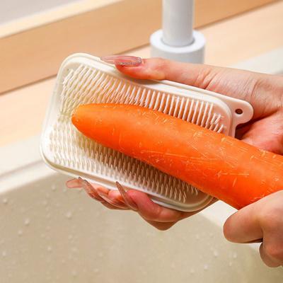 Escova de Limpeza Cerdas Macias Densas Fácil de Enxaguar Versátil Escorredor Esfregão Doméstico Frutas Legumes Remoção de Sujeira Orifício para Pendurar Esfregão de Limpeza