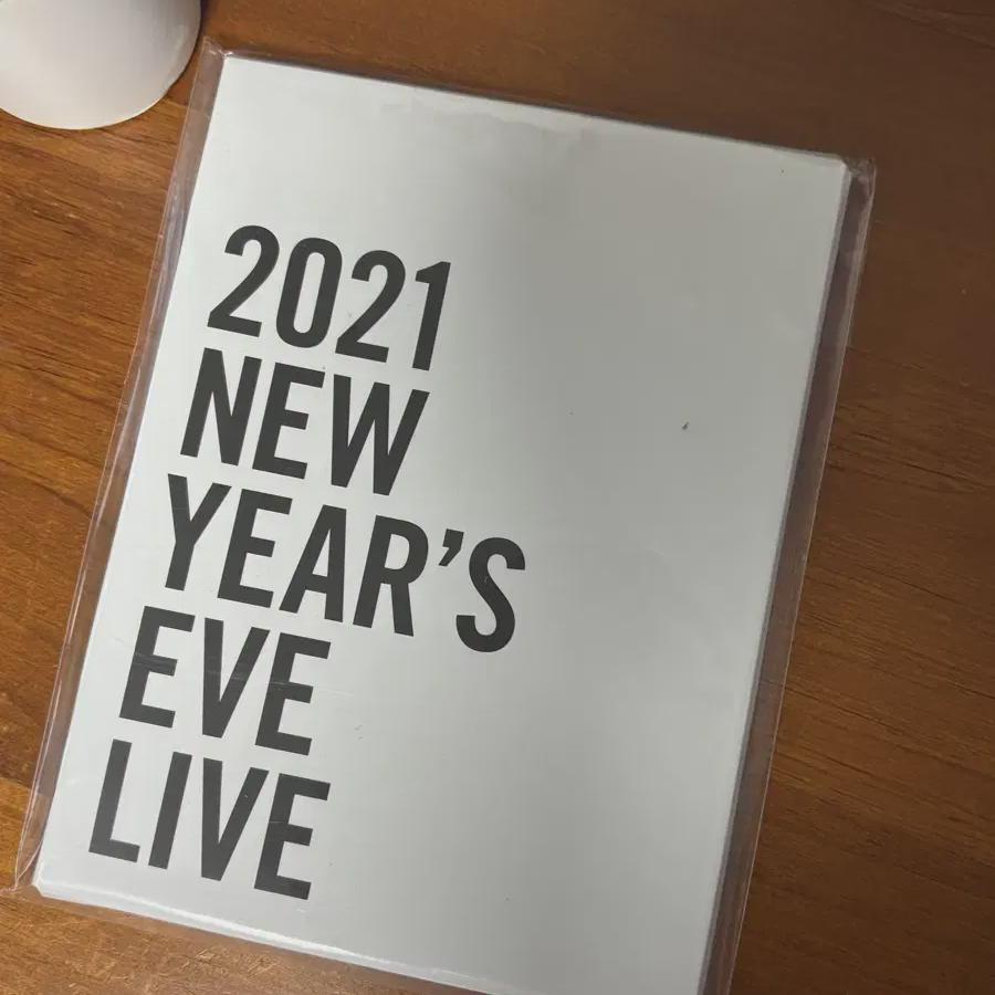 

BTS Набор живых открыток на канун Нового года 2021