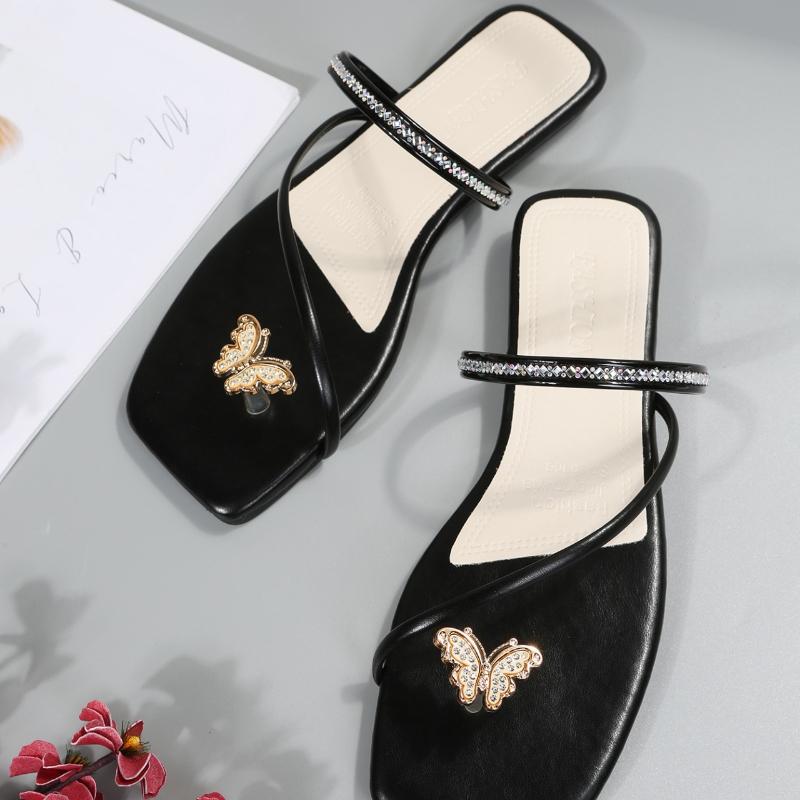 Fashion 2025 Retro Women Shoes Women Outdoor Beach Sandals Slides Women Fashion Slipper Casual Solid Crystal Roman Flat Slippers Sandals