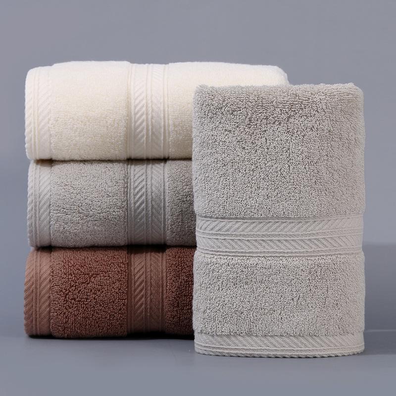 High-Quality Embroidered Astronaut Pure Cotton Towel - Thick, Absorbent, and Ideal for Adults