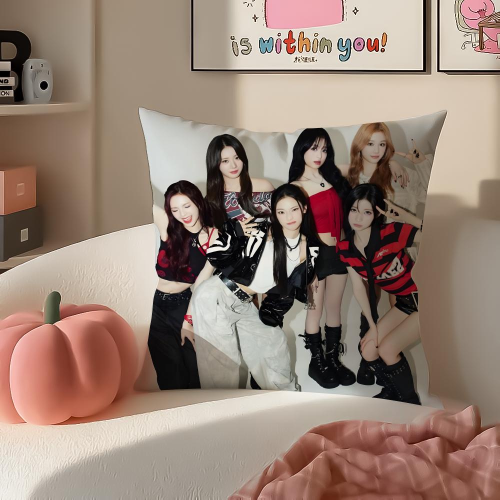Stilvolle Kpop Girlgroup BBabymonster Kissenbezug Kissenhülle Kurzer Plüsch Verdeckter Reißverschluss Zimmer Sofa Kissenbezug