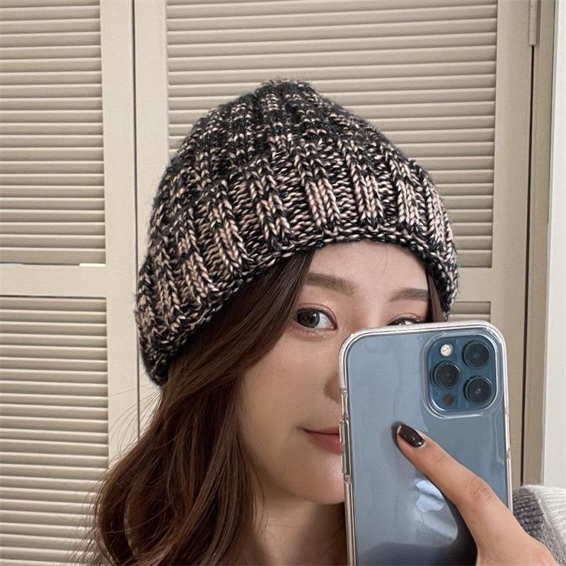 Wool hat Women's tide knitted hat Autumn and winter suitable for round face casual hat Mixed color dome ear protector headgear