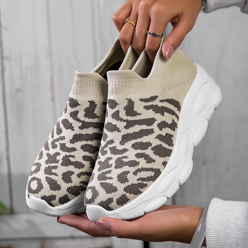 Spring New Large Size Women's Leopard Print Fly-woven Casual Sports Shoes Running Fashion Wide-headed Socks Shoes