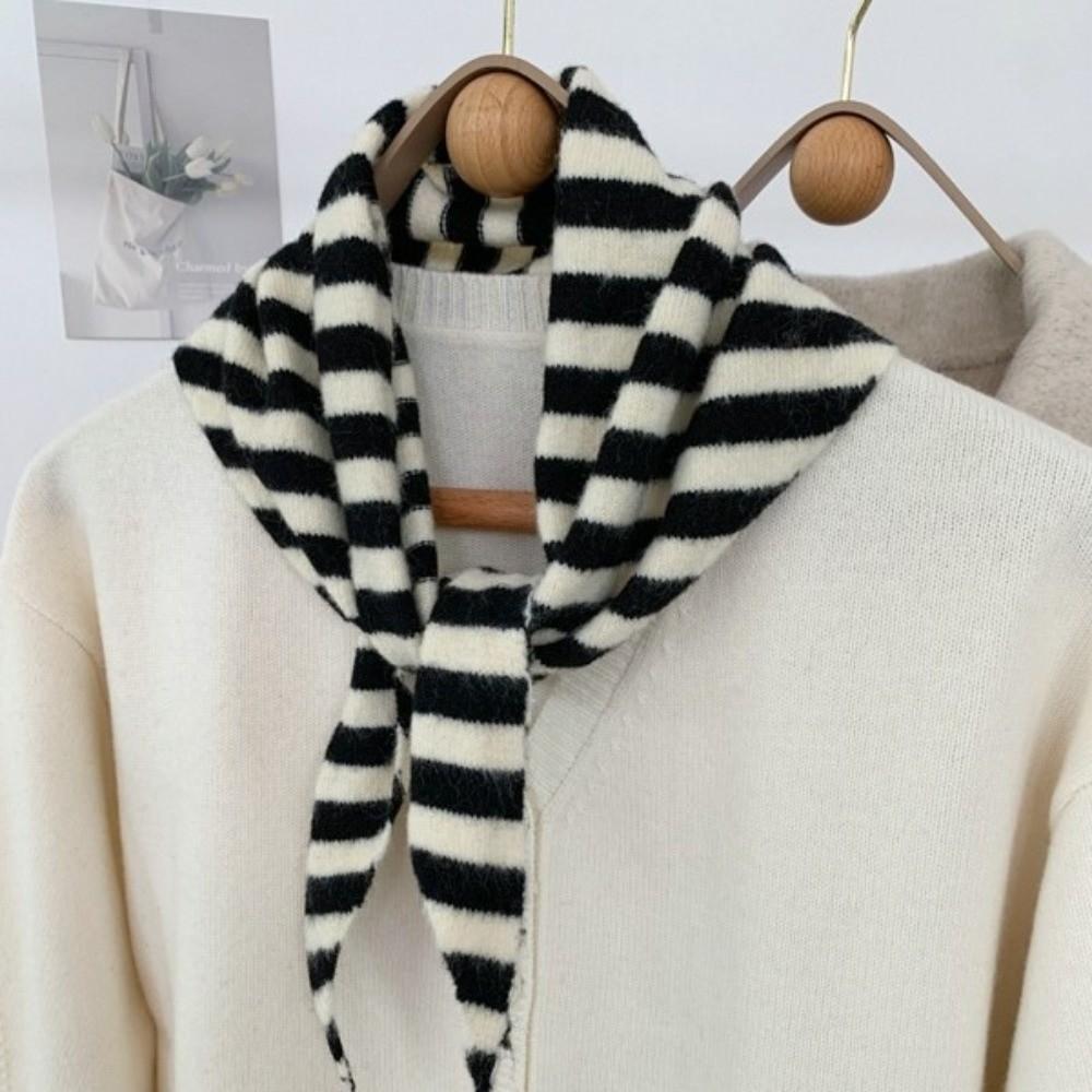 Fashion Soft Knitted Triangular Scarf Warm Wool Striped Pattern Wool Scarf Versatile Design Triangle Scarf Daily Outfit