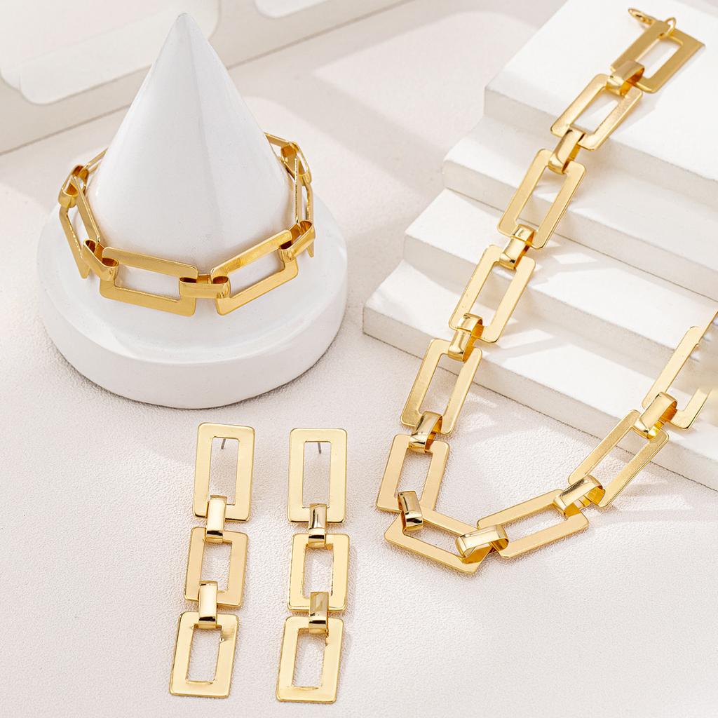 Fashion Geometric Necklace Earrings Bracelet Set