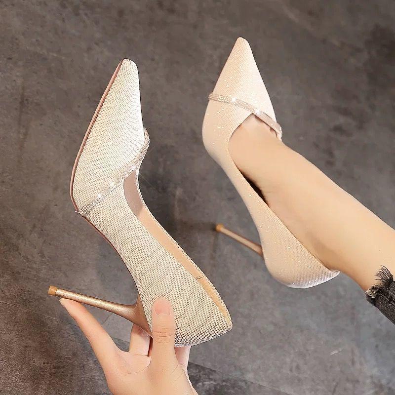 

Single shoes women s new spring and autumn 2025 French girl pointed rhinestone high heels fashion thin heel bridesmaid shoes 40 золотий