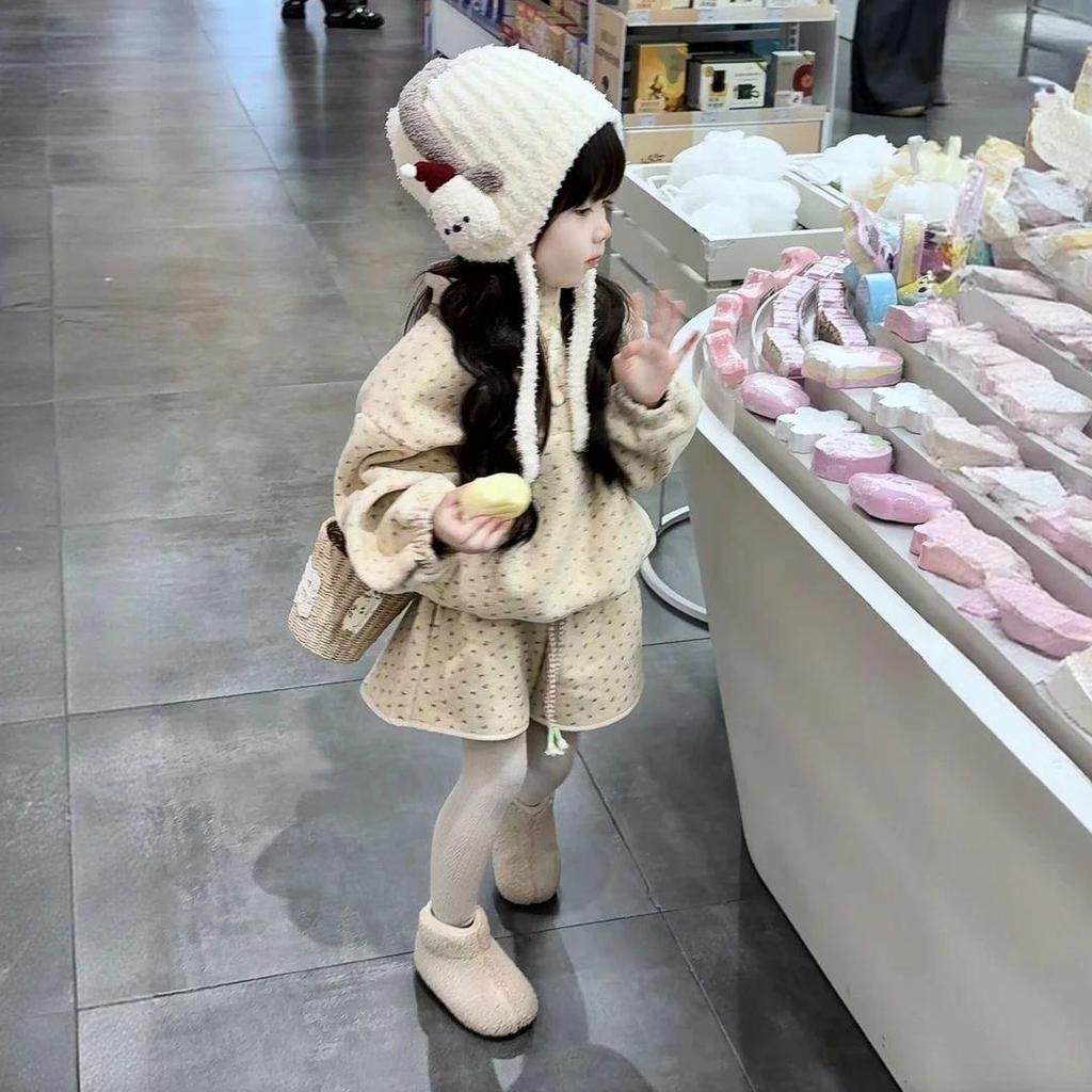 Stylish Polka Dot Hoodie and Pants Set for Girls - Plus Velvet, High Neck, Autumn/Winter 2026