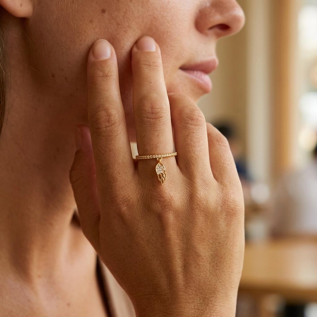 2026 Design Sense Wings Feather Pendant Ring for Women Dainty Sparkling Zirconia Finger Ring Minimalist Daily Accessories
