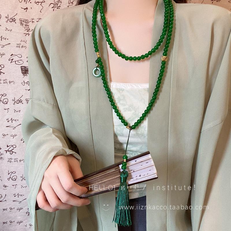 New Chinese-style green string beads, fringed necklace, women's long oblique span chain, sweater chain, niche ancient cheongsam with accessories
