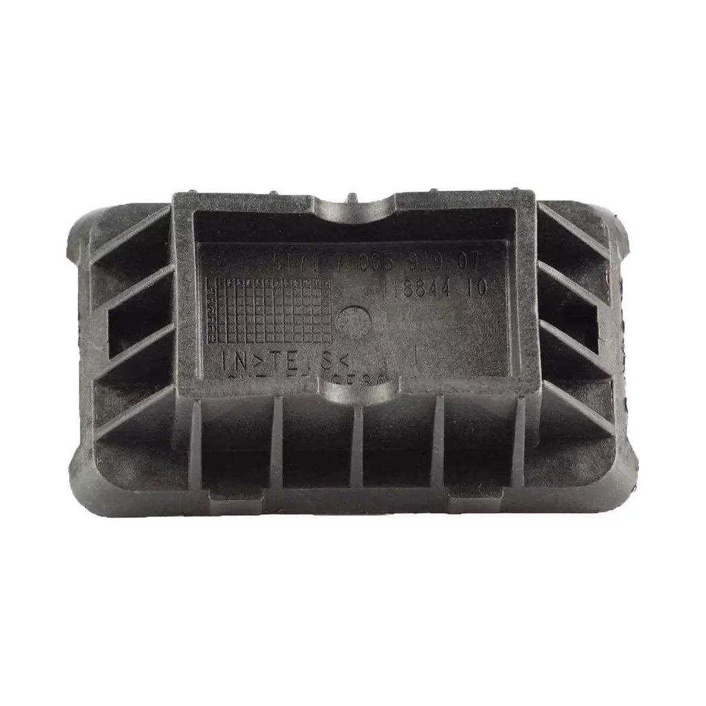 BMW E60/E61/F25/F26/X3/X4 525i Jack Support Pad (51717065919)