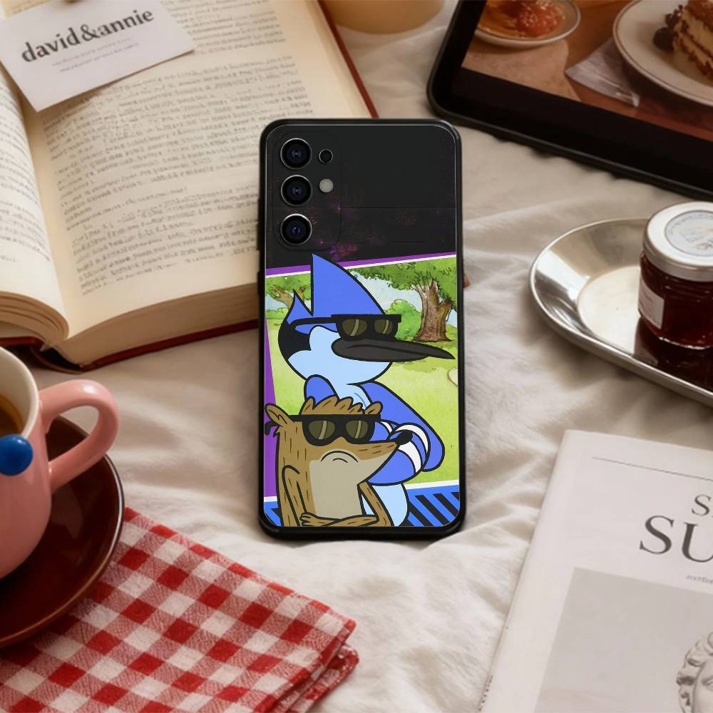 Lazy Mates M-Mordecai and R-Rigby Phone Case For Samsung S 25,24,23,22,30,21,10,9,Ultra,Plus,Lite,FE,4,5 G Soft Black Case