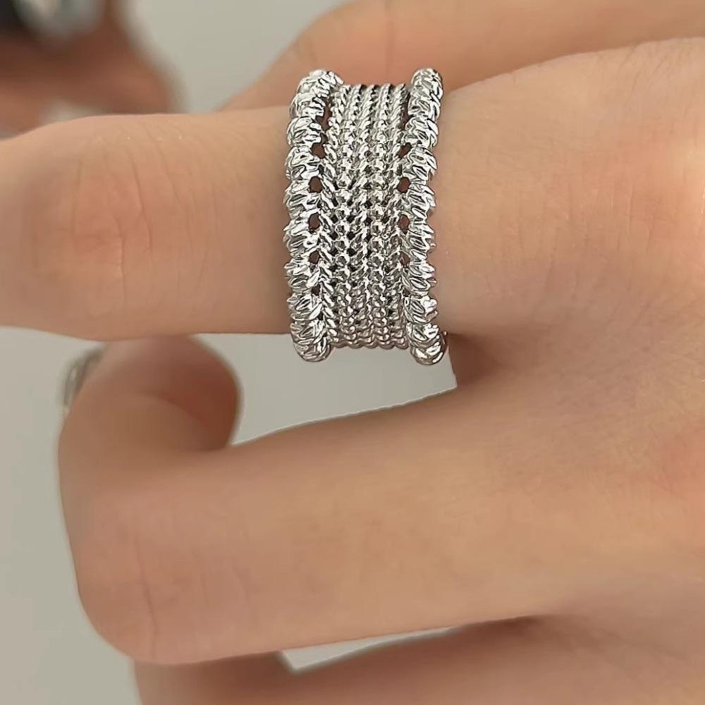 Стильное многослойное плетеное кольцо-твист, креативное кольцо с круглым бусиной, открытое, с широкой поверхностью, нишевое, персонализированное ювелирное изделие, новое