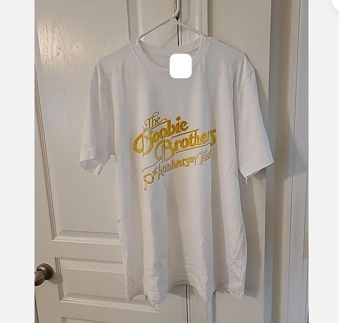 SALE The Doobie Brothers T shirt -christmas shirt, MOM t shirt- new Unisex T-Shirt L
