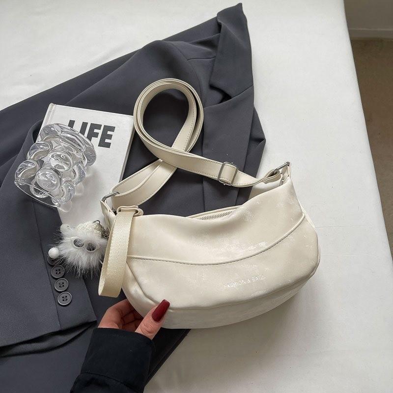 Chic Spring Summer Designer Dumpling Shoulder Bag For Women With Soft Material