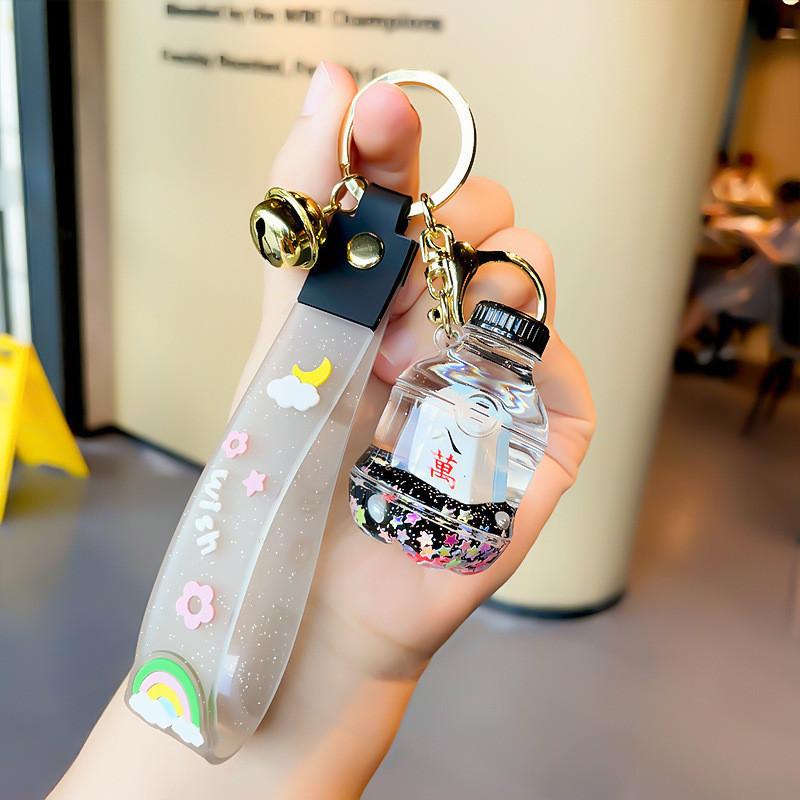 Unique Floating Sand Acryl Keychain Cute Astronaut Design For Gifts And Souvenirs