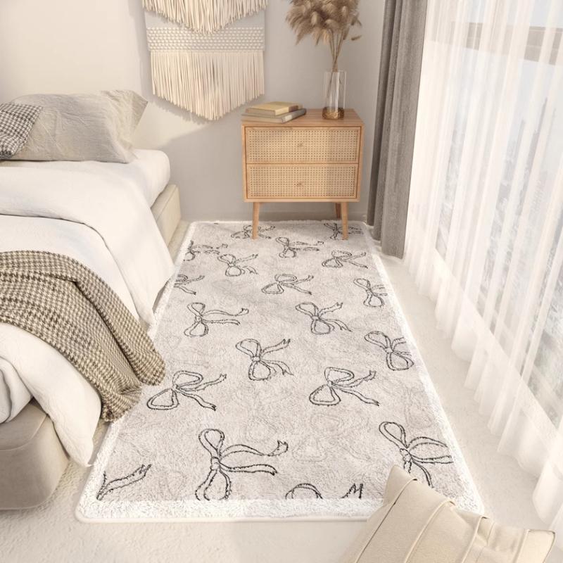 Ins Style Rugs for Bedroom Thicken Plush Living Room Decoration Cute Carpet Fluffy Soft Bedside Rug Washable Cloakroom Floor Mat