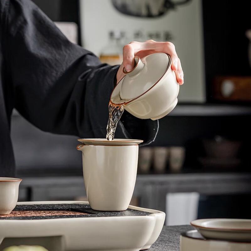 Peach & Garden Ceramic Kung Fu Tea Set