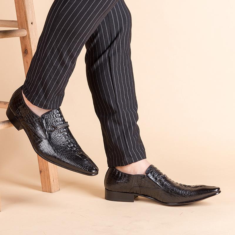 Fashion Designer Loafers Men Fashion Men Casual Leather Shoes Crocodile Pattern Luxury Dress Shoes Slip-on Wedding Shoes Leather Brogues