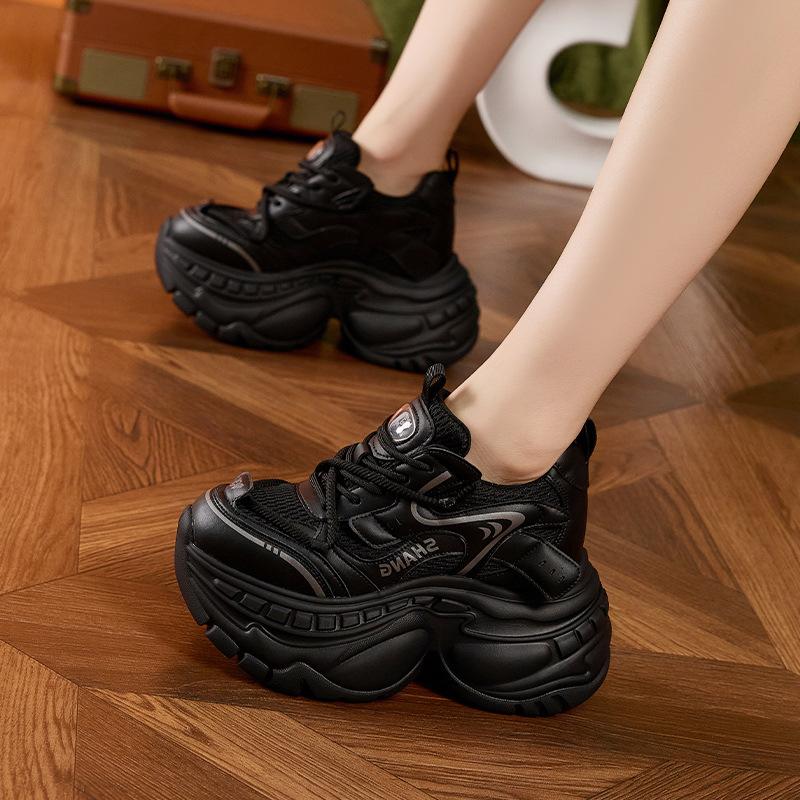 European Station Dad Shoes Women's 2025 Autumn and Winter New Versatile Casual Sneakers Small Thick-soled Women's Shoes