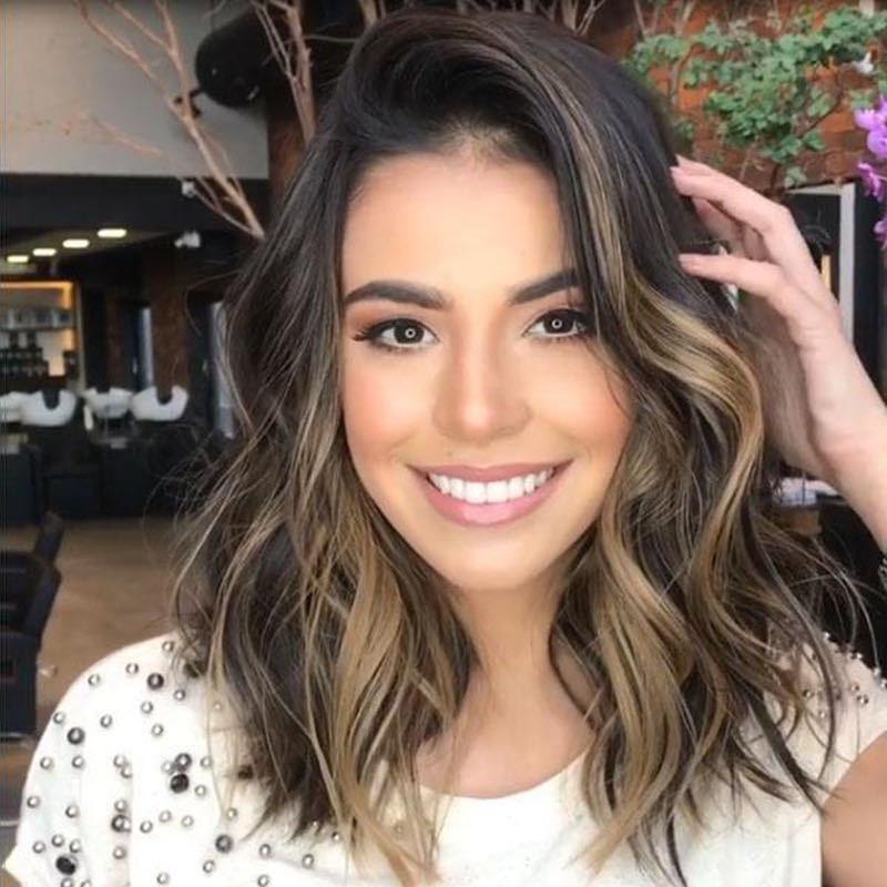 

Женский парик средней длины с кудрями и градиентной окраской