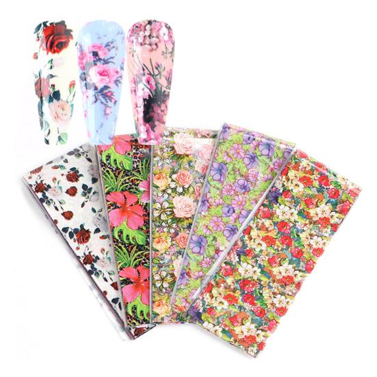 50 pezzi di adesivi per unghie effetto visivo lucido decorativo 6 stili fantastici carte per nail art a tema natalizio decalcomanie di trasferimento per salone