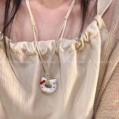 Chic Kate Cat Kitty Pendant Necklace - Cute Cartoon Design for Women