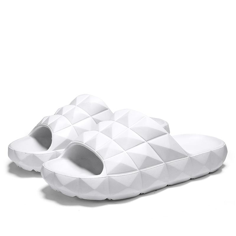 New 2024 Men's Summer Slippers Anti-slip Thicken EVA Soft Slipper Outdoor Beach Men Slip-on Flats Shoes Size 45 Zapatos