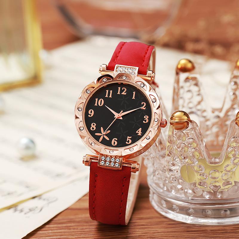 Women's Fashion Watch Sweet Leisure Academy Style Leather Quartz Watch
