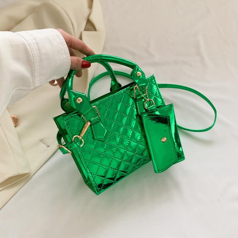 Trendy Shoulder Handbag Stylish Square Bag With Spacious Design For Daily Use