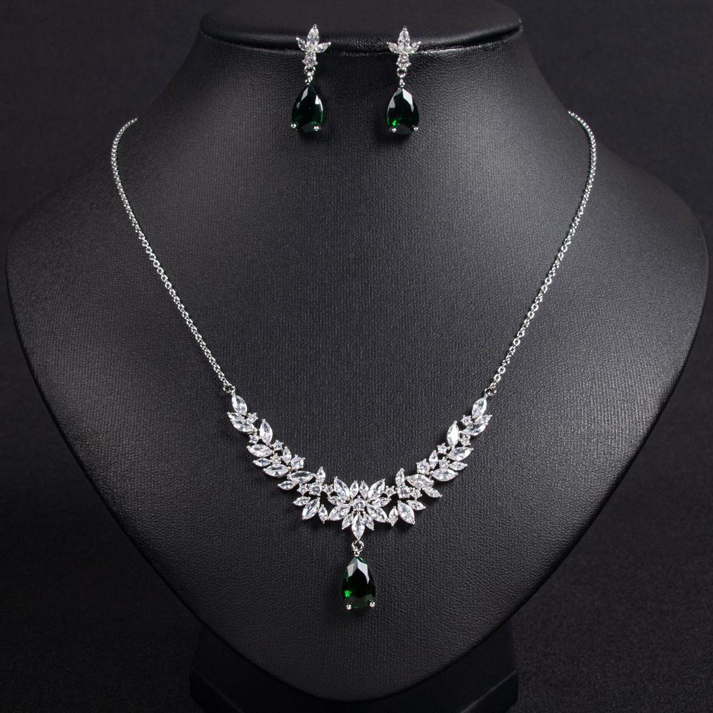 Elegant Zircon Necklace & Earrings Set for Brides