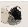Fortschrittliche, voll besetzte Diamant-Eimerhandtasche für Damen 2026 Neue modische Umhängetasche, Nischen-Diamantketten-Handtasche