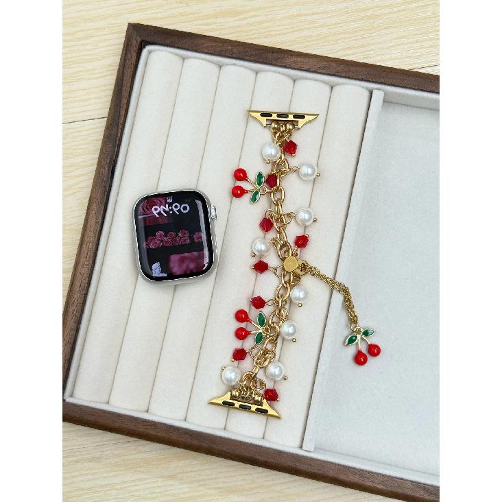 

Luxury Cherry link flower For Apple Watch band Metal Series 8/7/6/10/9 40mm 41mm 38mm 42mm 44mm 45mm 46mm Strap 38mm40mm41mm 42mmS10 красный